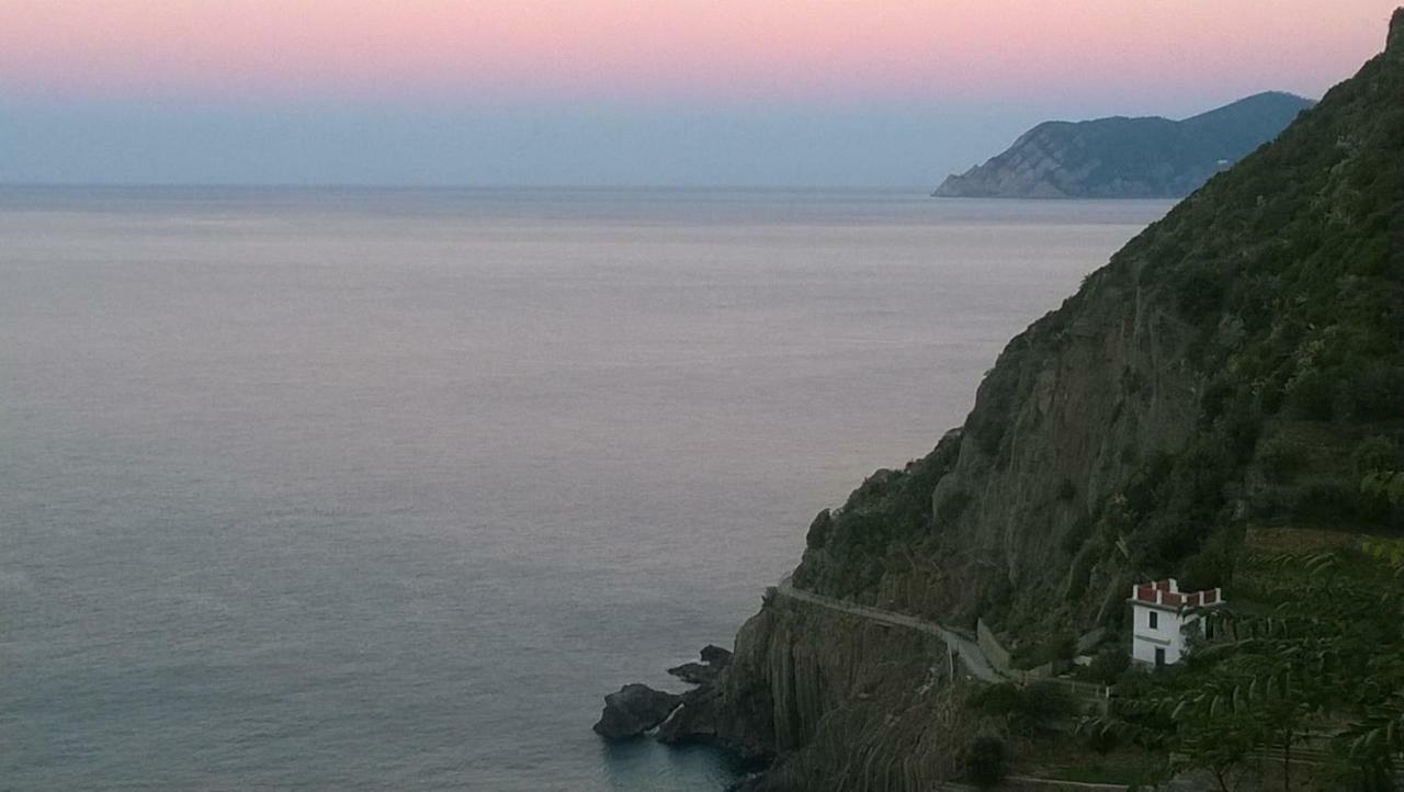 Affittacamere Fiorella Riomaggiore Esterno foto